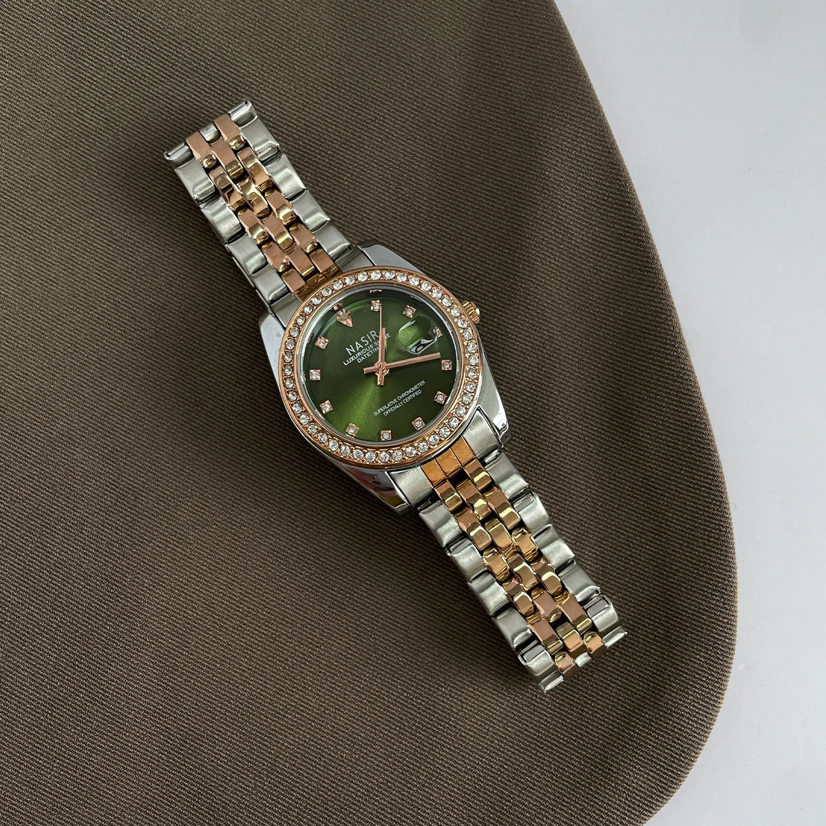CILOA Ladies Round Watch Light Luxury Waterproof Quartz