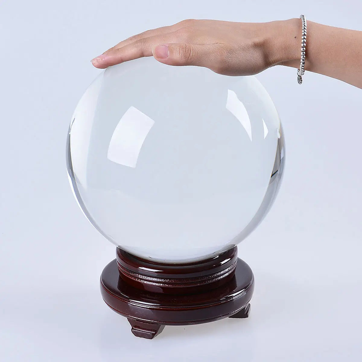 Longwin Crystal Ball Meditation Glass Sphere for Divination Healing Photography