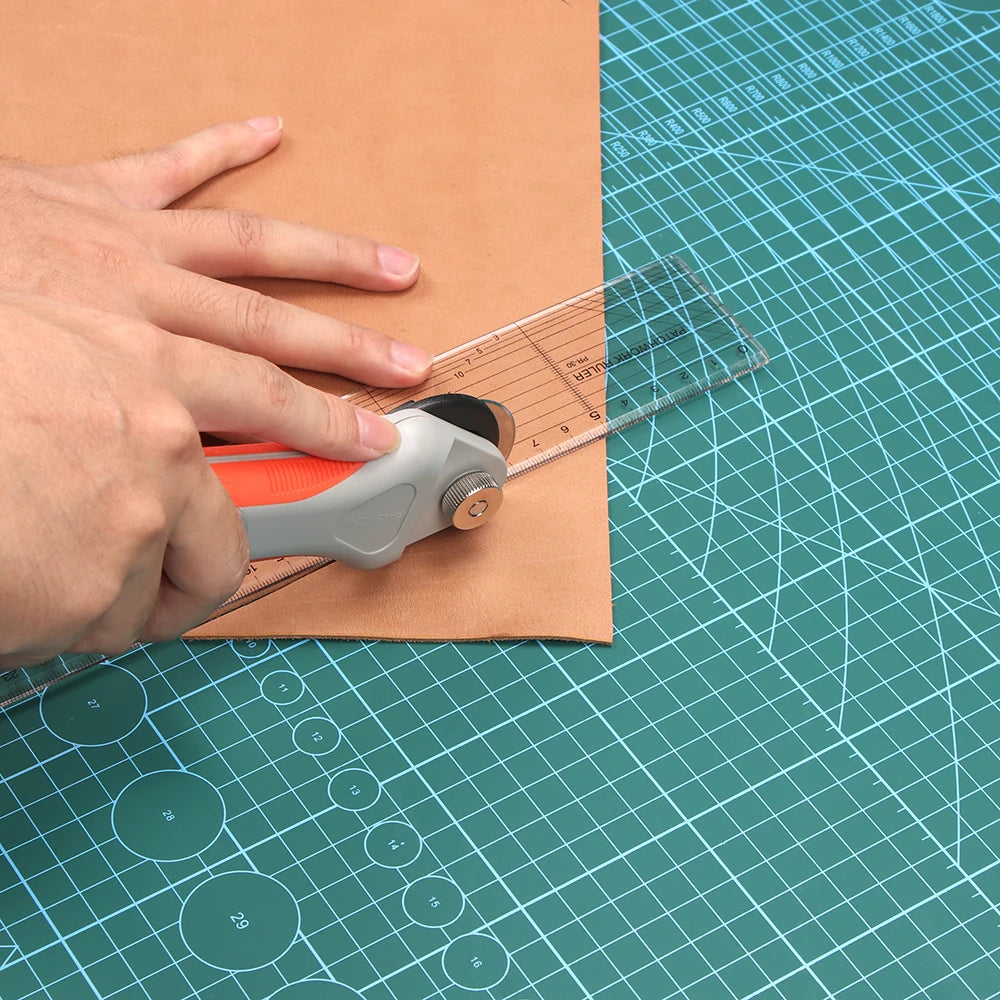 QJH Double Sided Self Healing PVC Cutting Mat For Leathercraft