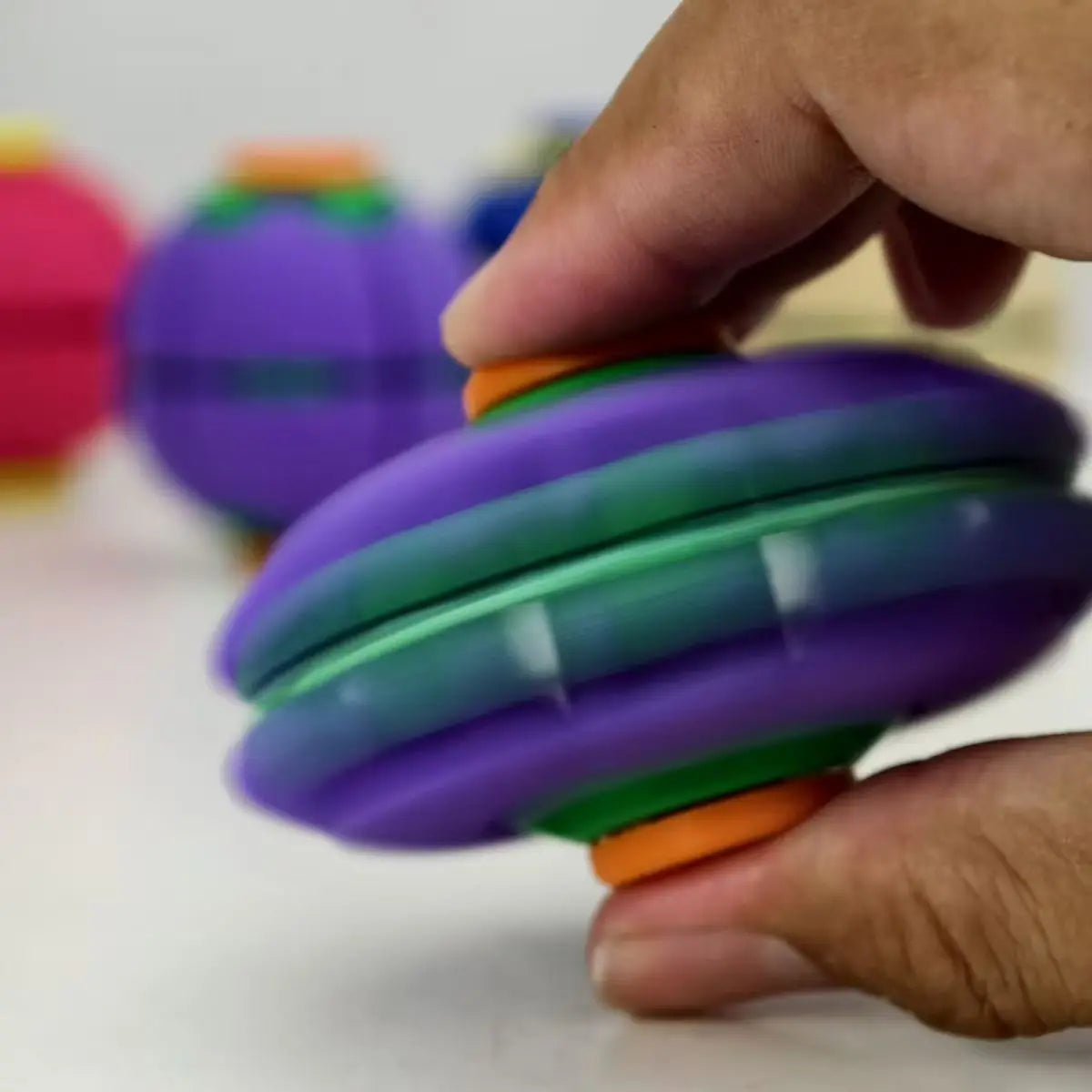 Premium 3D Printed Rotating Fidget Ball Stress Relief Desk Spinner